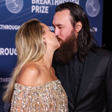 Amerikalı aktris Kate Hudson ve erkek arkadaşı Danny Fujikawa, 5 Nisan 2025 'te ABD' nin Los Angeles, Kaliforniya eyaletindeki Barker Hangar 'da düzenlenen 11..     