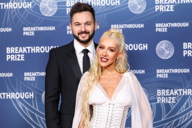 Matthew Rutler ve partneri Christina Aguilera, 5 Nisan 2025 'te Santa Monica, Los Angeles, Kaliforniya, ABD' de Barker Hangar 'da düzenlenen 11..