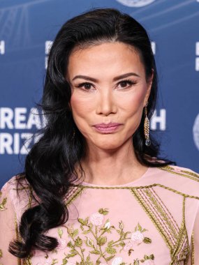 Wendi Murdoch, 5 Nisan 2025 'te Barker Hangarı' nda düzenlenen 11. Yıllık Dönüm Noktası Ödül Töreni 'ne geliyor..     