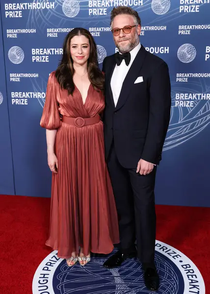 Lauren Miller ve kocası Seth Rogen, 5 Nisan 2025 'te Santa Monica, Los Angeles, Kaliforniya, ABD' de Barker Hangarı 'nda düzenlenen 11..     