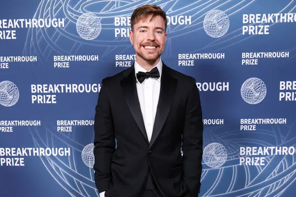 Bay Beast (Jimmy Donaldson), 5 Nisan 2025 'te Santa Monica, Los Angeles, Kaliforniya, ABD' de Barker Hangar 'da düzenlenen 11.. 