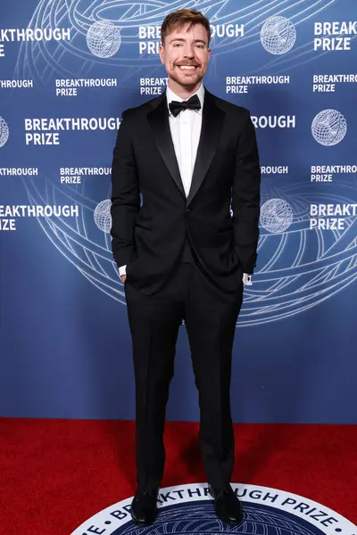 Bay Beast (Jimmy Donaldson), 5 Nisan 2025 'te Santa Monica, Los Angeles, Kaliforniya, ABD' de Barker Hangar 'da düzenlenen 11.. 