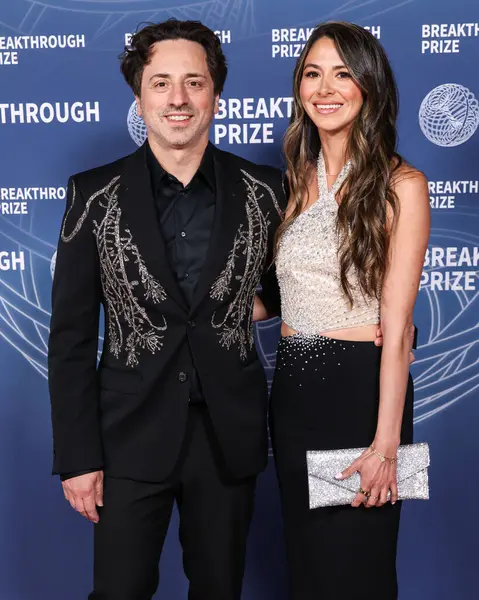 Google / Alfabe 'nin eş kurucularından Sergey Brin ve kız arkadaşı Gerelyn Gilbert-Soto, 5 Nisan 2025' te Santa Monica, Los Angeles, Kaliforniya, ABD 'deki Barker Hangar' da düzenlenen 11..     