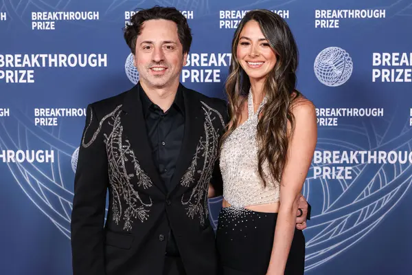 Google / Alfabe 'nin eş kurucularından Sergey Brin ve kız arkadaşı Gerelyn Gilbert-Soto, 5 Nisan 2025' te Santa Monica, Los Angeles, Kaliforniya, ABD 'deki Barker Hangar' da düzenlenen 11..     