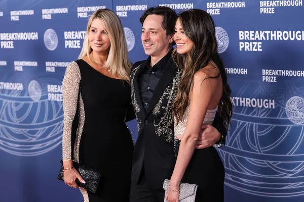 Google / Alfabe 'nin eş kurucularından Sergey Brin ve kız arkadaşı Gerelyn Gilbert-Soto, 5 Nisan 2025' te Santa Monica, Los Angeles, Kaliforniya, ABD 'deki Barker Hangar' da düzenlenen 11..     