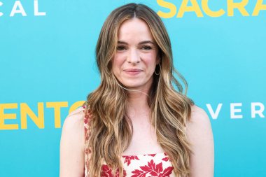 Amerikalı aktris Danielle Panabaker, 7 Nisan 2025 'te Los Angeles, Kaliforniya, ABD' deki Vista Tiyatrosu 'nda düzenlenen Dikey Eğlence' nin Sacramento özel gösterimine geldi..