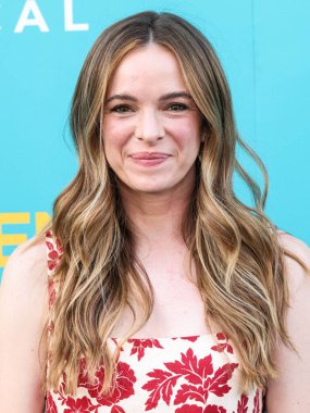 Amerikalı aktris Danielle Panabaker, 7 Nisan 2025 'te Los Angeles, Kaliforniya, ABD' deki Vista Tiyatrosu 'nda düzenlenen Dikey Eğlence' nin Sacramento özel gösterimine geldi..