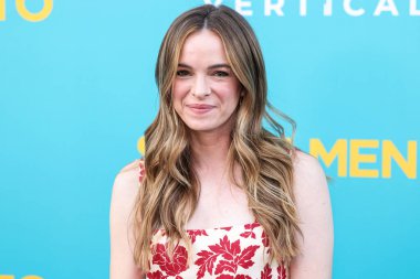 Amerikalı aktris Danielle Panabaker, 7 Nisan 2025 'te Los Angeles, Kaliforniya, ABD' deki Vista Tiyatrosu 'nda düzenlenen Dikey Eğlence' nin Sacramento özel gösterimine geldi..