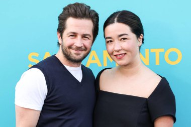Michael Angarano ve eşi Maya Erskine, 7 Nisan 2025 'te Los Angeles, Kaliforniya, ABD' deki Vista Tiyatrosu 'nda düzenlenen Dikey Entertainment' in Sacramento Özel Gösterimi 'ne geldiler..