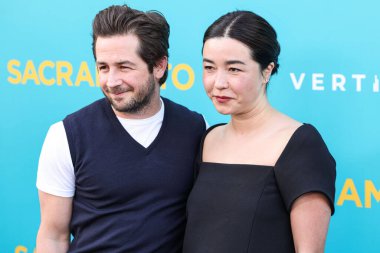 Michael Angarano ve eşi Maya Erskine, 7 Nisan 2025 'te Los Angeles, Kaliforniya, ABD' deki Vista Tiyatrosu 'nda düzenlenen Dikey Entertainment' in Sacramento Özel Gösterimi 'ne geldiler..