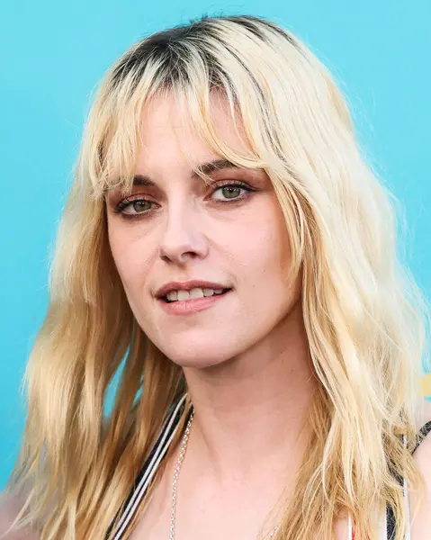 Amerikalı aktris Kristen Stewart, 7 Nisan 2025 'te Los Angeles, Kaliforniya, ABD' deki Vista Tiyatrosu 'nda düzenlenen Dikey Entertainment' in Sacramento Özel Gösterimi 'ne geldi..