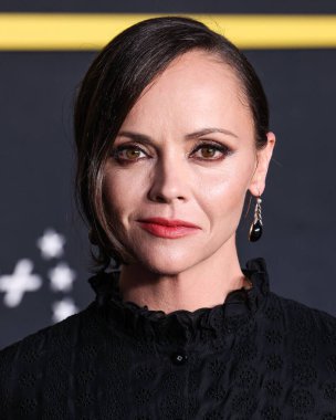 Christina Ricci, 10 Nisan 2025 'te Hollywood, Los Angeles, Kaliforniya, ABD' de bulunan Şaban Medya Merkezi 'ndeki Wolf Theatre' da düzenlenen 'YellowJackets' 3.. 