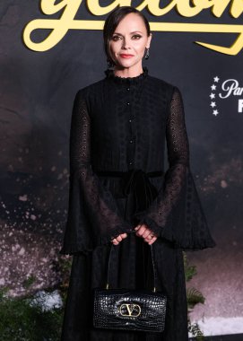 Christina Ricci, 10 Nisan 2025 'te Hollywood, Los Angeles, Kaliforniya, ABD' de bulunan Şaban Medya Merkezi 'ndeki Wolf Theatre' da düzenlenen 'YellowJackets' 3.. 