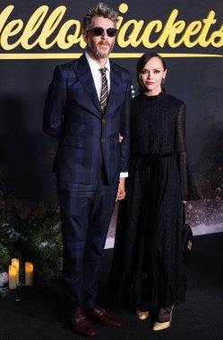 Mark Hampton ve eşi Christina Ricci, Televizyon Sanatları ve Bilimleri Akademisi 'nin Şaban Medya Merkezi' ndeki Wolf Tiyatrosu 'nda 10 Nisan 2025' te düzenlenen 'YellowJackets' 3.