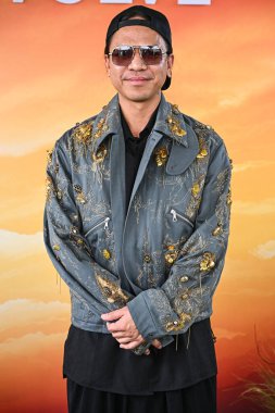 Revolve Eş Başkanı ve İcra Direktörü Michael Mente, 12 Nisan 2025 'te Cavallo Çiftliği' nde düzenlenen 8. Geleneksel REVOLVE Festivali 'ne geldi..