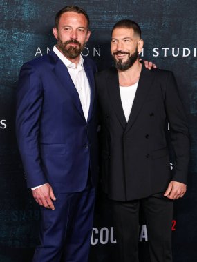 Ben Affleck ve Jon Bernthal 16 Nisan 2025 'te Hollywood, Los Angeles, Kaliforniya, ABD' de bulunan TCL Çin Tiyatrosu IMAX 'te düzenlenen' The Accountant 2 'adlı Amazon MGM Stüdyolarının Los Angeles Premiere' ine geldiler..