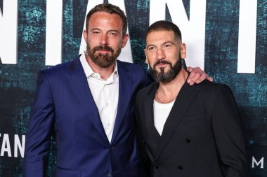 Ben Affleck ve Jon Bernthal 16 Nisan 2025 'te Hollywood, Los Angeles, Kaliforniya, ABD' de bulunan TCL Çin Tiyatrosu IMAX 'te düzenlenen' The Accountant 2 'adlı Amazon MGM Stüdyolarının Los Angeles Premiere' ine geldiler..