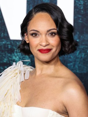 İngiliz-Amerikan aktris Cynthia Addai-Robinson, 16 Nisan 2025 'te Hollywood, Los Angeles, Kaliforniya, ABD' de bulunan TCL Çin Tiyatrosu IMAX 'te düzenlenen' The Accountant 2 'adlı Amazon MGM Stüdyolarının Los Angeles Premiere' ine geldi..       