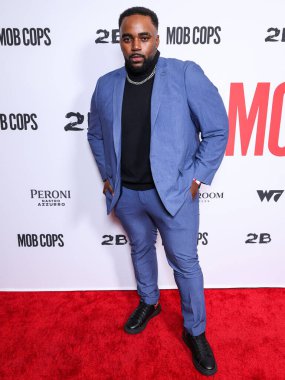 Chimechi Oparanozie, 23 Nisan 2025 'te Hollywood, Los Angeles, Kaliforniya, ABD' deki Harmony Gold Tiyatrosu 'nda düzenlenen Lionsgate' in 'Mafya Polisleri' nin Los Angeles galasına geldi..