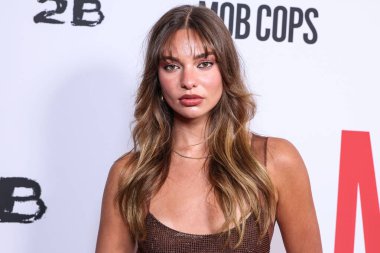 Corinne Pan-Kita, 23 Nisan 2025 'te Hollywood, Los Angeles, Kaliforniya, ABD' deki Harmony Gold Tiyatrosu 'nda düzenlenen Lionsgate' in 'Mafya Polisleri' nin Los Angeles galasına geldi..