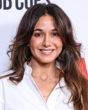 Kanadalı aktris Emmanuelle Chriqui, 23 Nisan 2025 'te Hollywood, Los Angeles, Kaliforniya, ABD' deki Harmony Gold Tiyatrosu 'nda düzenlenen Lionsgate' in 