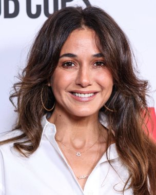 Kanadalı aktris Emmanuelle Chriqui, 23 Nisan 2025 'te Hollywood, Los Angeles, Kaliforniya, ABD' deki Harmony Gold Tiyatrosu 'nda düzenlenen Lionsgate' in 