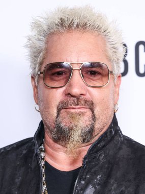 Amerikalı restoran sahibi ve yazar Guy Fieri, 23 Nisan 2025 'te Hollywood, Los Angeles, Kaliforniya, ABD' deki Harmony Gold Tiyatrosu 'nda düzenlenen Lionsgate' in 