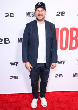 Max Adler 23 Nisan 2025 'te Hollywood, Los Angeles, Kaliforniya, ABD' deki Harmony Gold Tiyatrosu 'nda düzenlenen Lionsgate' in 