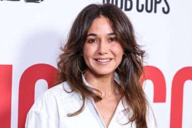 Kanadalı aktris Emmanuelle Chriqui, 23 Nisan 2025 'te Hollywood, Los Angeles, Kaliforniya, ABD' deki Harmony Gold Tiyatrosu 'nda düzenlenen Lionsgate' in 