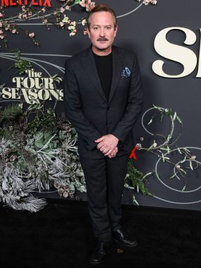 Amerikalı komedyen, aktör ve senarist Thomas Lennon, Netflix 'in 