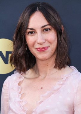 Amerikalı film yönetmeni ve senarist Gia Coppola, 26 Nisan 2025 'te Hollywood, Los Angeles, Kaliforniya, ABD' de düzenlenen Dolby Tiyatrosu 'nda düzenlenen 2025 tarihli AFI Yaşam Başarı Ödülü' ne ulaştı..