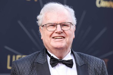 Galli Amerikalı işadamı ve Sony Howard Stringer 'ın eski CEO' su, 26 Nisan 2025 'te Hollywood, Los Angeles' ta düzenlenen Dolby Tiyatrosu 'nda düzenlenen 2025 Yaşam Boyu Başarı Ödülü' ne ulaştı.