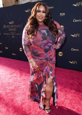 Amerikalı televizyon muhabiri, televizyon sunucusu ve moda tasarımcısı Nina Parker, 26 Nisan 2025 'te Dolby Tiyatrosu' nda düzenlenen 50. Yıllık AFI (Amerikan Film Enstitüsü) Yaşam Başarı Ödülüne ulaştı. 