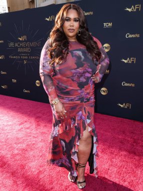 Amerikalı televizyon muhabiri, televizyon sunucusu ve moda tasarımcısı Nina Parker, 26 Nisan 2025 'te Dolby Tiyatrosu' nda düzenlenen 50. Yıllık AFI (Amerikan Film Enstitüsü) Yaşam Başarı Ödülüne ulaştı. 