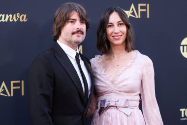 Robert Coppola Schwartzman ve Gia Coppola, 26 Nisan 2025 tarihinde Hollywood, Los Angeles, Kaliforniya 'da düzenlenen Dolby Tiyatrosu' nda düzenlenen 2025 sayılı Yaşam Boyu Başarı Ödülü 'ne geldiler.