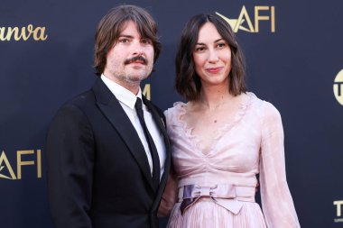 Robert Coppola Schwartzman ve Gia Coppola, 26 Nisan 2025 tarihinde Hollywood, Los Angeles, Kaliforniya 'da düzenlenen Dolby Tiyatrosu' nda düzenlenen 2025 sayılı Yaşam Boyu Başarı Ödülü 'ne geldiler.