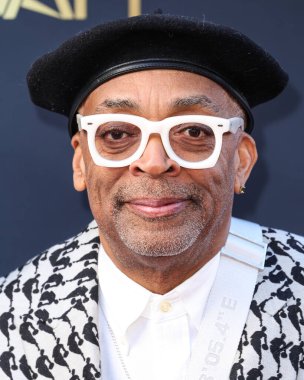 Amerikalı film yönetmeni Spike Lee, 26 Nisan 2025 'te Dolby Tiyatrosu' nda düzenlenen 50. Yıllık AFI (Amerikan Film Enstitüsü) Yaşam Boyu Başarı Ödülü 'ne ulaştı..