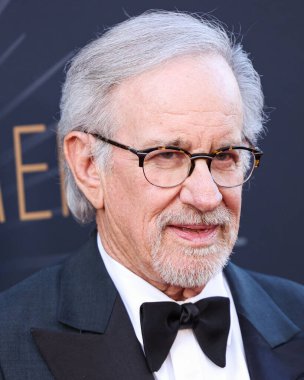 Amerikalı yönetmen, yapımcı ve yazar Steven Spielberg, 26 Nisan 2025 'te Hollywood, Los Angeles' taki Dolby Tiyatrosu 'nda düzenlenen 2025 Yaşam Boyu Başarı Ödülü' ne ulaştı.