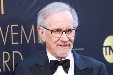Amerikalı yönetmen, yapımcı ve yazar Steven Spielberg, 26 Nisan 2025 'te Hollywood, Los Angeles' taki Dolby Tiyatrosu 'nda düzenlenen 2025 Yaşam Boyu Başarı Ödülü' ne ulaştı.