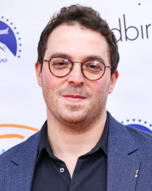 Film yapımcısı Isaac Klausner, 27 Nisan 2025 'te Los Angeles, Kaliforniya' da düzenlenen Lupus LA Cuisine geldi.. 