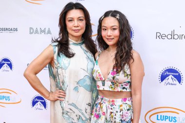 Ming-Na Wen ve Krista Marie Yu, Los Angeles, Kaliforniya, ABD 'de 27 Nisan 2025 tarihinde Vibiana' da düzenlenen Lupus LA Cuisine vardılar.. 
