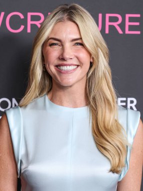 Amerikalı aktris, dansçı, televizyon kişiliği, fitness eğitmeni Amanda Kloots, 28 Nisan 2025 'te Beverly Hilton Hotel' de düzenlenen Kadın Kanser Araştırma Fonu 'nun Unutulmaz Akşam Yardım Galası 2025' ine geldi..