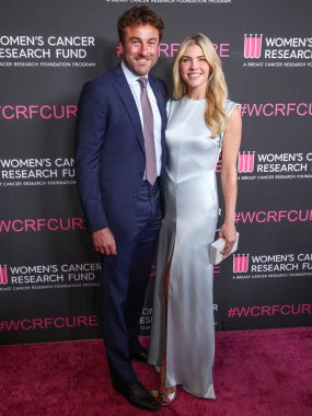 Justin Gimelstob ve Amanda Kloots, Beverly Hills, Los Angeles, Kaliforniya, ABD 'de 28 Nisan 2025' te Beverly Hilton Oteli 'nde düzenlenen Kadın Kanser Araştırmaları Fonu' nun Unutulmaz Akşam Yardım Galası 2025 'e geldiler..