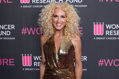 Little Big Town 'dan Kimberly Schlapman, 28 Nisan 2025' te Beverly Hills, Los Angeles, Kaliforniya, ABD 'de düzenlenen Kadın Kanser Araştırmaları Fonu' nun Unutulmaz Akşam Yardım Galası 2025 'e geldi..