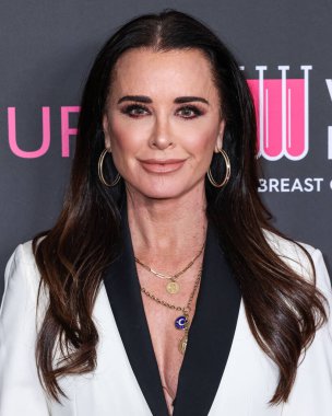 Amerikalı aktris ve sosyete üyesi Kyle Richards, 28 Nisan 2025 'te Beverly Hills, Los Angeles, Kaliforniya, ABD' de düzenlenen Kadın Kanser Araştırma Fonu 'nun Unutulmaz Akşam Yardım Galası 2025' e geldi..       
