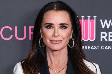 Amerikalı aktris ve sosyete üyesi Kyle Richards, 28 Nisan 2025 'te Beverly Hills, Los Angeles, Kaliforniya, ABD' de düzenlenen Kadın Kanser Araştırma Fonu 'nun Unutulmaz Akşam Yardım Galası 2025' e geldi..       