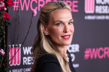 Molly Sims, Beverly Hilton Oteli 'nde 28 Nisan 2025' te Beverly Hills, Los Angeles, Kaliforniya, ABD 'de düzenlenen Kadın Kanseri Araştırma Fonu' nun Unutulmaz Akşam Yardım Galası 2025 'e geldi..
