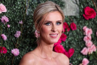Amerikalı sosyete ve moda tasarımcısı Nicky Hilton Rothschild, 28 Nisan 2025 'te Beverly Hilton Oteli' nde düzenlenen Kadın Kanser Araştırma Fonu 'nun Unutulmaz Akşam Yardım Galası 2025' e geldi.    