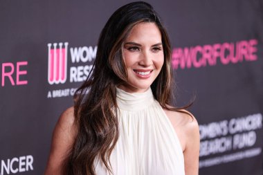 Amerikalı aktris Olivia Munn, 28 Nisan 2025 'te Beverly Hilton Oteli' nde düzenlenen Kadın Kanser Araştırma Fonu 'nun Unutulmaz Akşam Yardım Galası 2025' e geldi..                