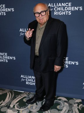 Amerikalı aktör, yapımcı ve yönetmen Danny DeVito, Beverly Wilshire, A Four Seasons Hotel 'de düzenlenen 33. Çocuk Hakları Birliği' ne 30 Nisan 2025 'te geldi.